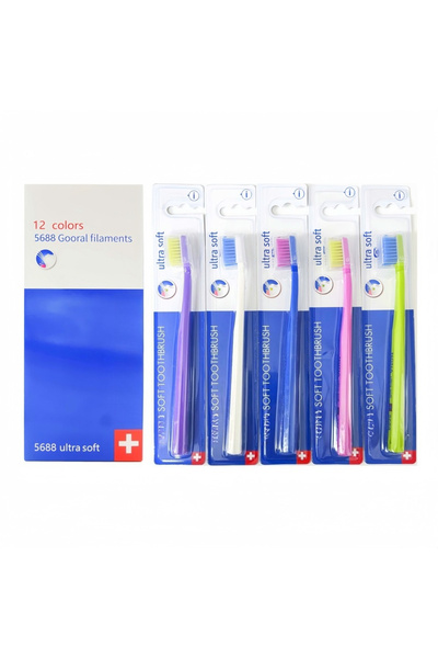 Choice مجموعة فرشاة أسنان ناعمة الشعيرات للبالغين، 12 قطعة، مع منظف للسان ومق...