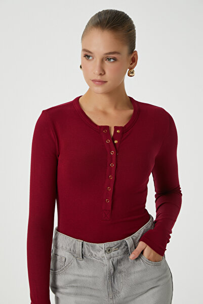 Ritnice Women's Kelly Lux Touch Gold Button Detail Burgundy Blouse