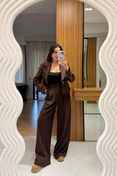 Gizem Ecemiş Brodie Acı Kahve Düğme Detaylı Palazzo Pantolon