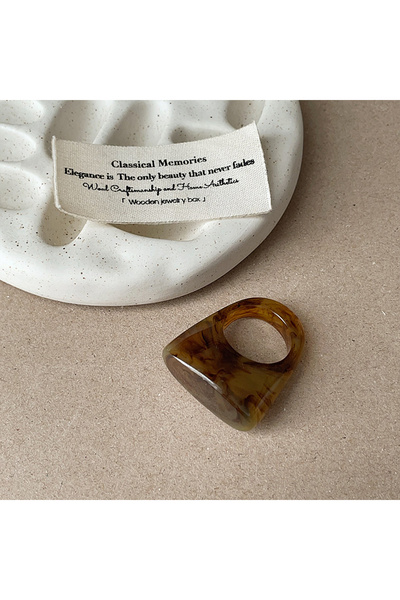 Choice BROWN 1-piece Bohemian retro style irregular resin blend ring for wome...