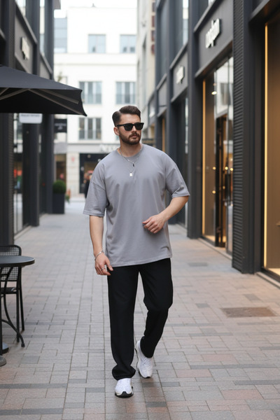 INFLUYENTE Men's Oversize Single Jersey Combed 100% Cotton Fabric Crew Neck T...