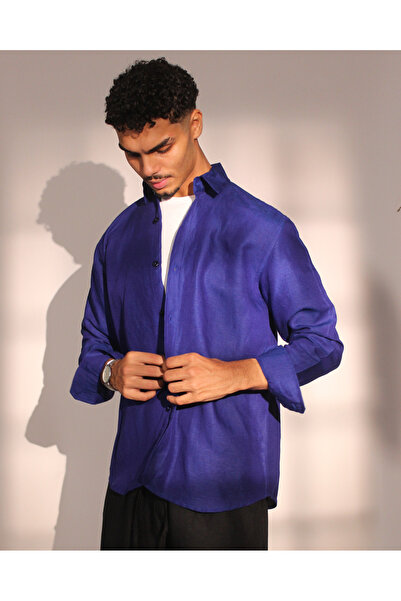 Cérna linen Men's linen shirt, lightweight and comfortable, with a stylish de...