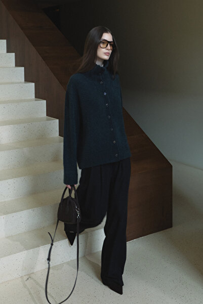 Jolamier Petrol Ava Dik Yaka Triko Hırka