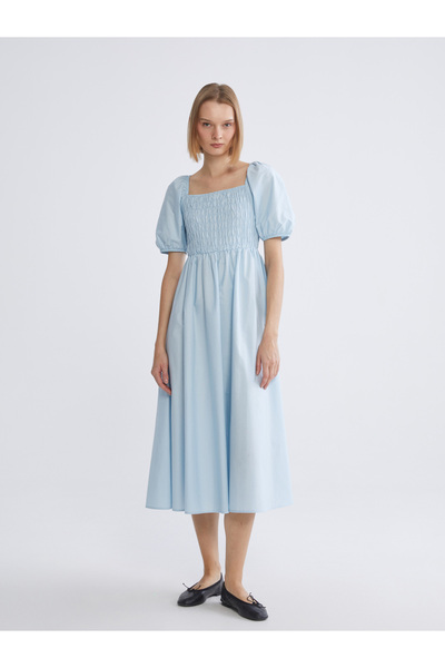 LC Waikiki فستان بوبلين بياقة مربعة وأكمام بالونية