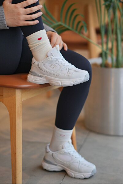 SOLAZER Women's Black and White Orthopedic Non-Slip Sole Casual Sneaker 050