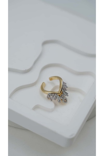 Jerie Gold Baguette Stone Detailed Earcuff Cartilage Earring