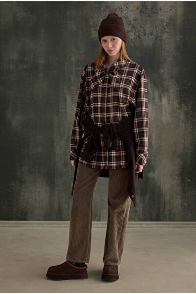 HEQA Cămașă în carouri cu guler tip eșarfă, maro amar