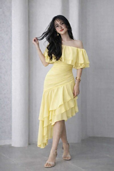 BYNAN فستان غنئ