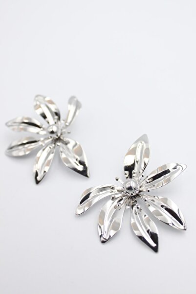 New Obsessions Silver Color Half Flower Earrings
