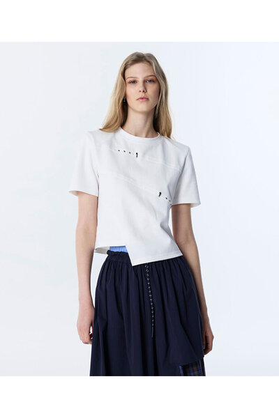 Twist METAL AKSESUARLI ASİMETRİK TİŞÖRT