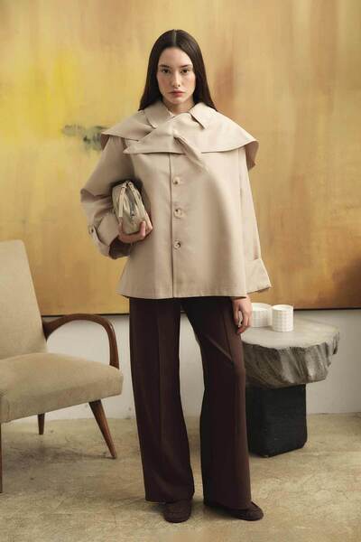 Hooopstore Shawl Collar Detailed Stone Trench Coat