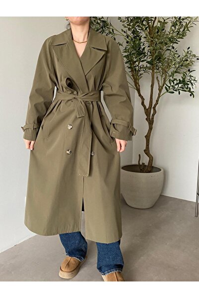 Bade Butik Хаки яка с детайли и колан Тренч