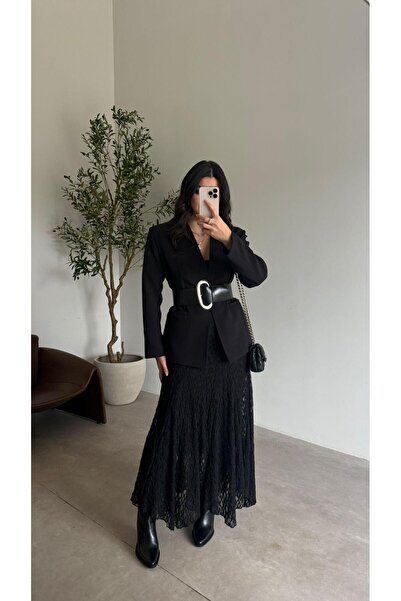 Bade Butik Fusta din dantelă căptușită neagră