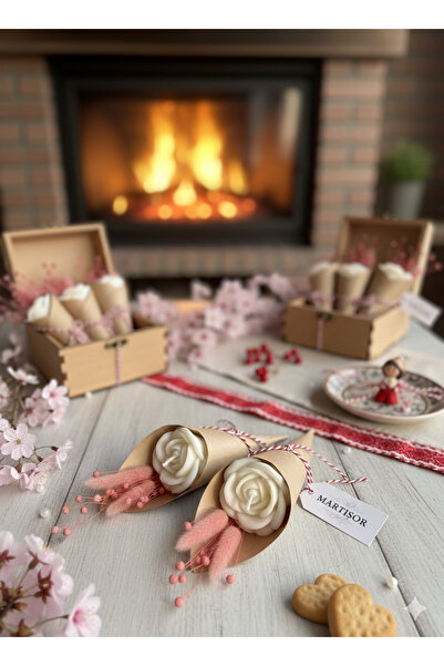 AlessandrinaCandles Mărțișor Premium – Trandafir din Ceară Modelat Manual în ...