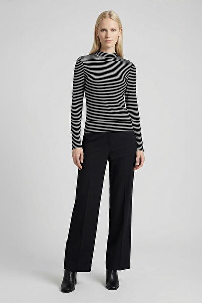 Rays 8374A Tricou cu dungi pe jumătatea gâtului, negru