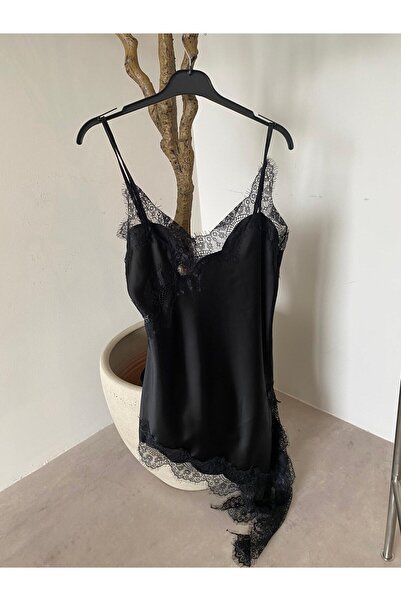 Bade Butik Чорна мереживна сатинова блузка