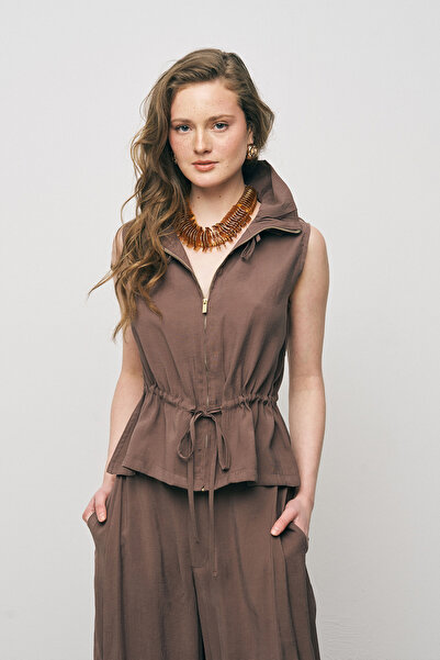 Orfeo Negro Women's Stand Collar Solid Color Zippered Vest