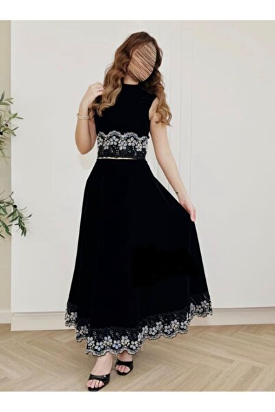 Mira A soft, elegant, and beautiful evening dress -- Barbie fabric -- with re...