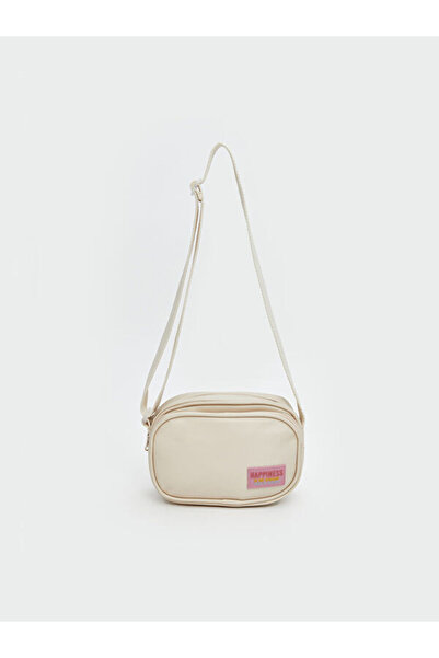 LC Waikiki منتجات فريزن ستور التي لا مثيل لها I حقيبة كتف للفتيات بمظهر جلدي