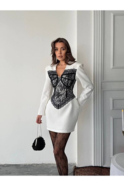 Julidress V-Neck Lace Detailed Padded Design Premium Mini Dress