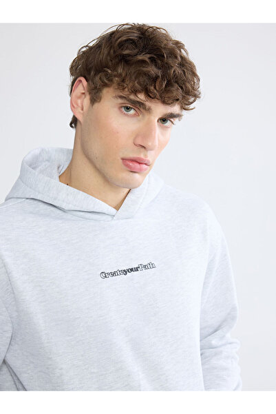 LC Waikiki Sweatshirt gros pentru bărbați cu imprimeu Sparkling Choices de la...