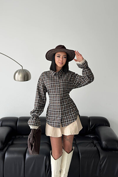 Sorridi Plaid Shirt with Lace Sleeves and Tie at the Back, Fitted at the Waist
