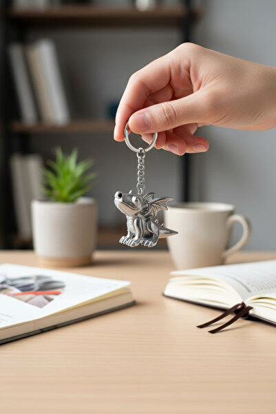 Pazarois سلسلة مفاتيح على شكل تنين لطيف باللون الرمادي