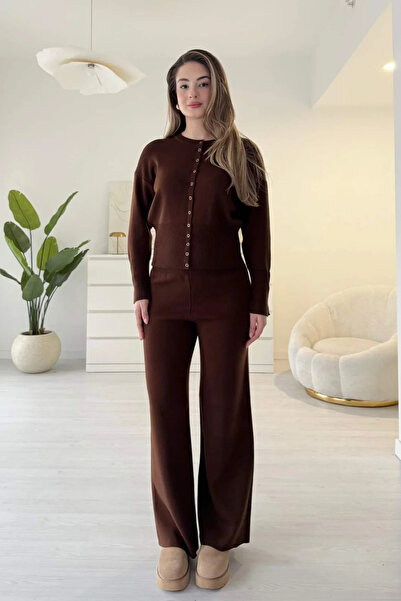 Sorridi 2-Piece Knitwear Set with Waist Detail and Snap Fasteners