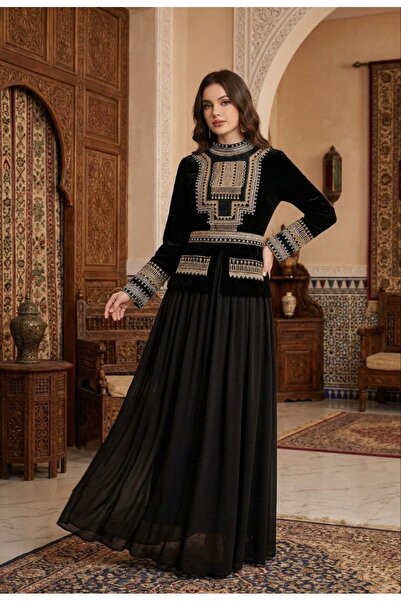 ainaqat aljawhara Traditional jalabiya