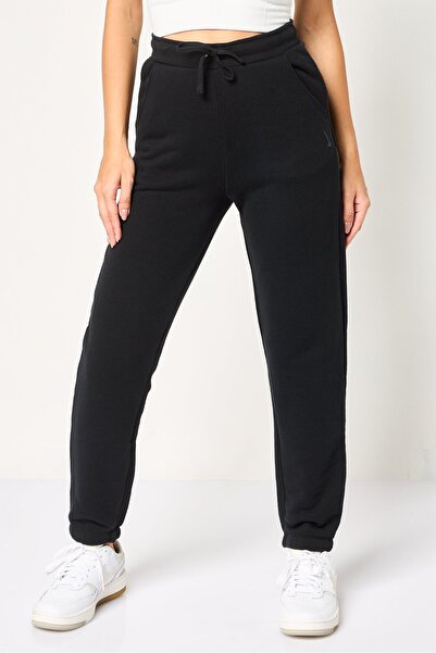 Nike Women Therma Fit Yoga Sweatpants, Black