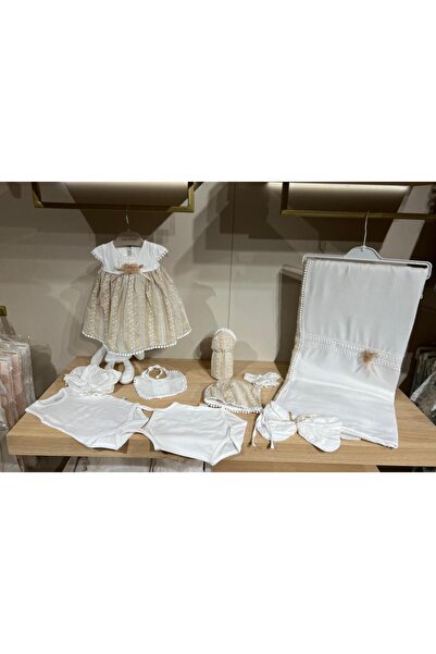 Generic طقم فستان بناتي 10 قطع – ستايل أوروبي (0-3 شهور) لون بيج