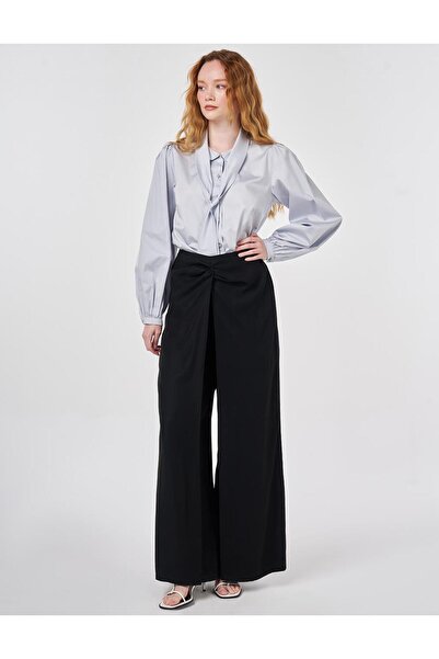 Kayra بنطلون مودال بتفاصيل عند الخصر باللون الأسود