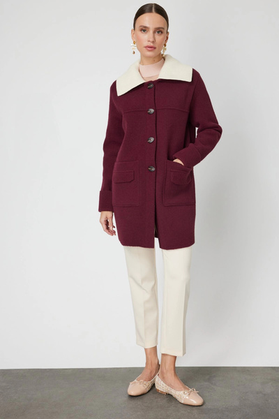 On Fashion Women's Burgundy Cardigan with Big Collar and Buttons 63909