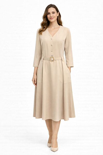 codemark فستان ميدي بتفاصيل حزام وياقة على شكل V وجيوب