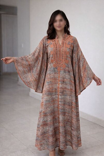 ELLA Kuwaiti jalabiya with butterfly sleeves, French design