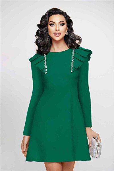 Chanttal ELEGANT DRESS WITH SIDE ACCESSORIES