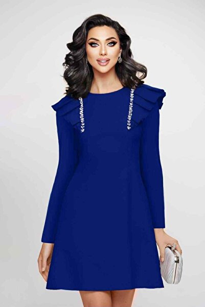 Chanttal ELEGANT DRESS WITH SIDE ACCESSORIES