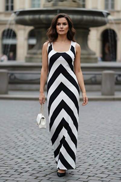 Mossta Round Neck Geometric Pattern Long Diver Dress - Black