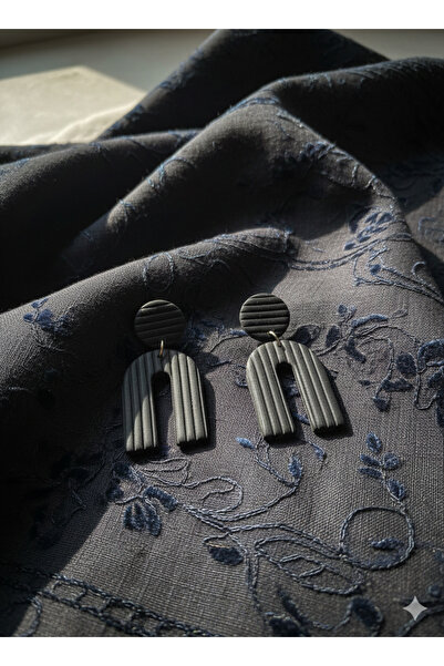 Lu Atelier Noir Arc Handmade Polymer Clay Earrings |   Black Textured Geometr...