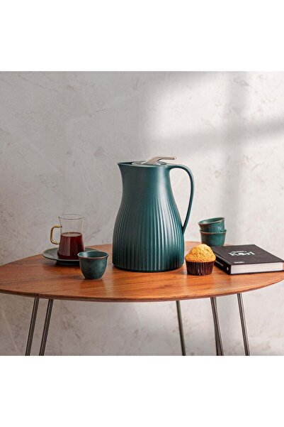 Dallaty قارورة مفرغة من الهواء على شكل دب أخضر داكن سعة 1 لتر