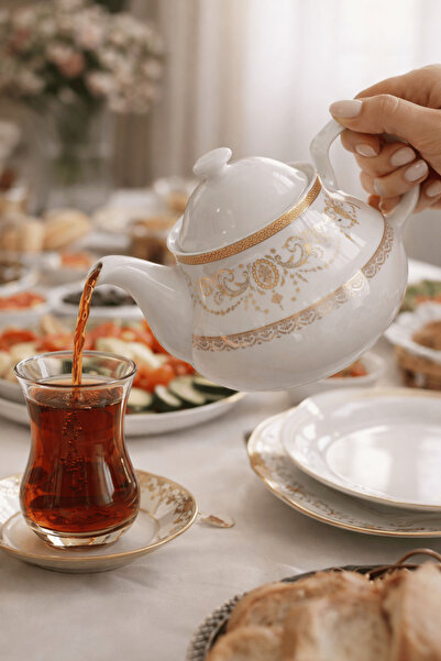 Jenisa إبريق شاي من البورسلين بنمط سيرما - سعة 650 مل