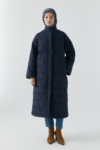 Tuğba Baklava Desenli Kaban - Lacivert