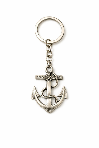 HER ŞEY NOTA www.herseynota.com Breloc cu design tematic marin și figurine me...