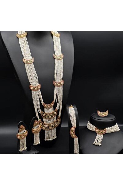 Nabd Althiqa Lulu Zircon Diamond Set