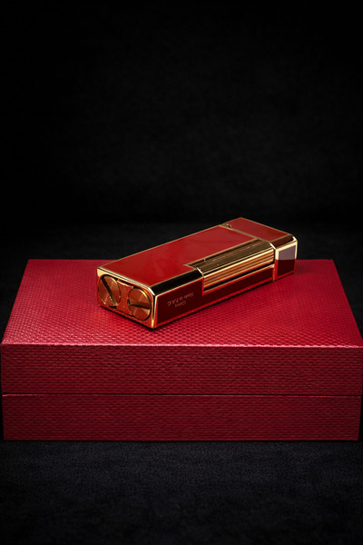 Vindiesel Lüks Metal Benzinli Çakmak | Premium İşçilik – Özel Kırmızı Renk ve...