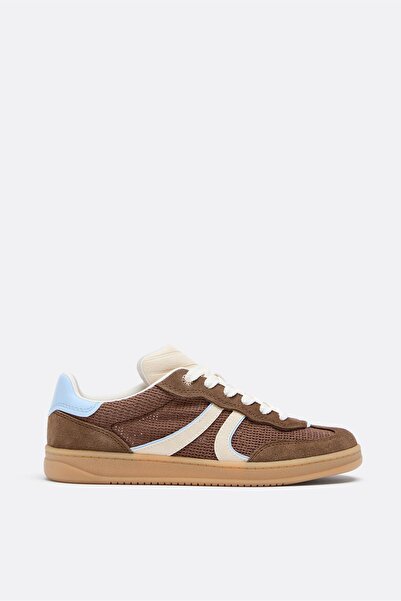 Stradivarius Die-cut trainers with leather details