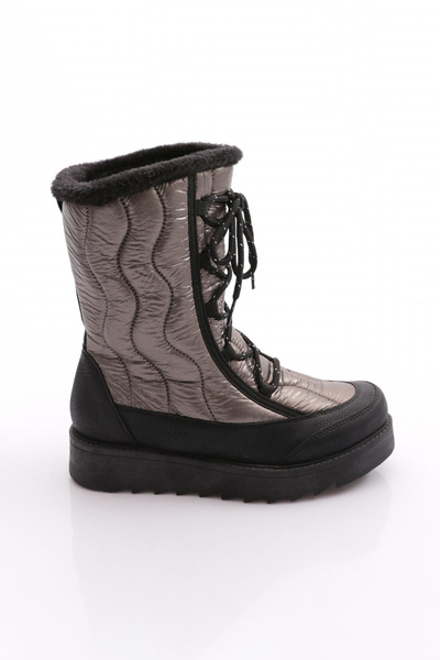 DGN 700 Γυναικείες μπότες με κορδόνια