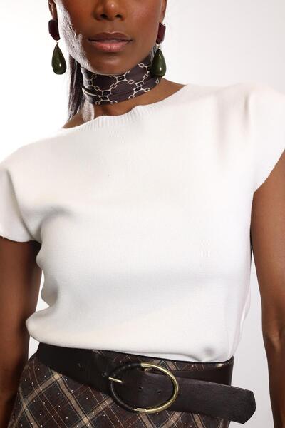 5in1Canpolat Ecru Crew Neck Sleeveless Knitwear 4821