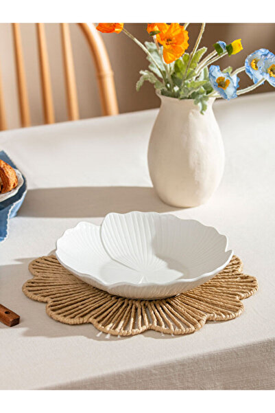 LC Waikiki Shining Store'dan Işıltılı Seçimler Porselen Tabak 25 cm