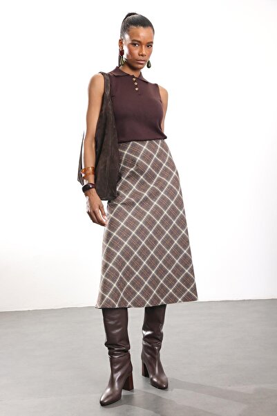 5in1Canpolat Brown Plaid Pattern Stoned Flared Skirt 18049
